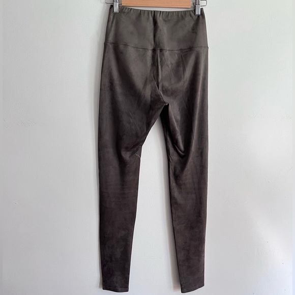 Aritzia Wilfred Taupe Gray Suede Daria High Waisted Leggings - Picture 5 of 7